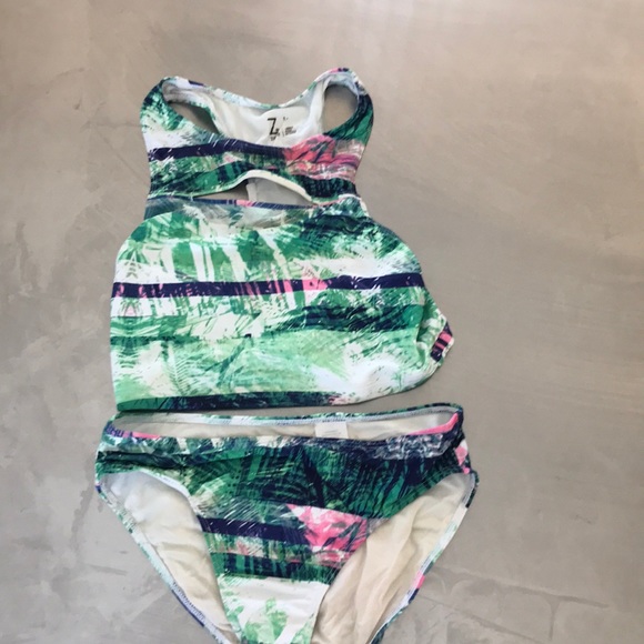 Zella Other - Zella Girl! So cute & sporty swim suit